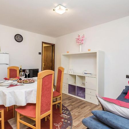 Pet Friendly Home In Rijeka With Wifi Экстерьер фото